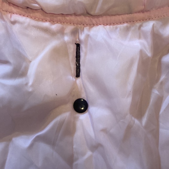 🐾🦴HOST PICK🦴🐾FEMALE DOG WINTER COAT PINK/BLACK VELCRO, LEASH SNAP (NO LEASH) - Picture 7 of 9